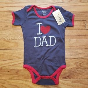 New Baby onesie - I Heart Love Dad